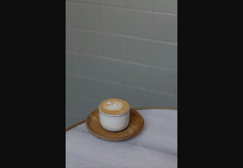 Le chai latte: épices, douceur et réconfort dans un verre Carrera Café