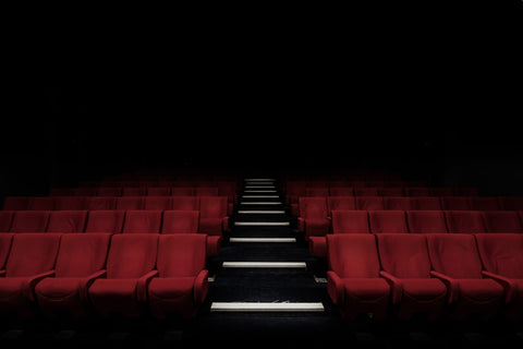 Cinéma salle obscure grand écran culture arts spectacle