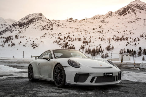 La Porsche 911 et l'espresso: quand deux perfections se rencontrent