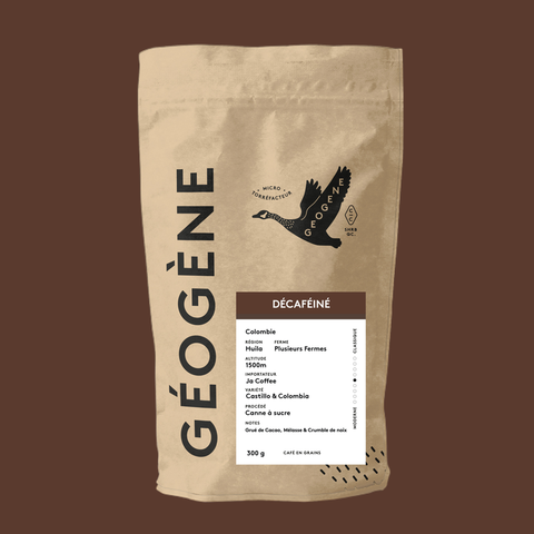 Excellent Décaféiné — Café Géogène, fond brun, Colombie Huila canne à sucre